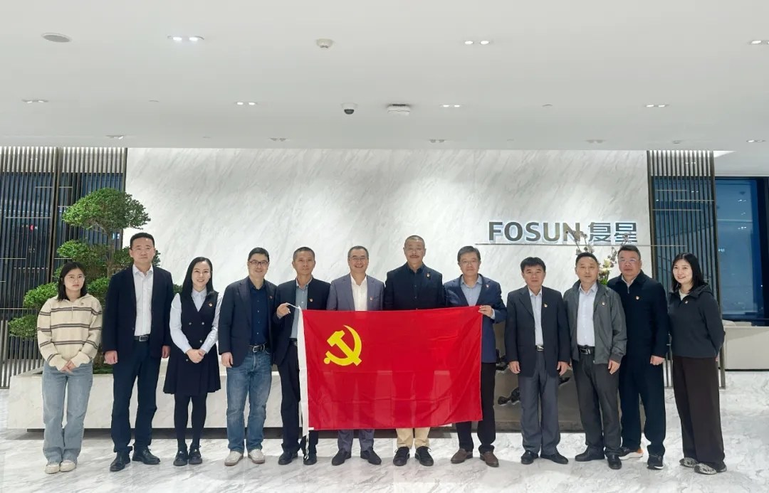 leyu乐鱼·官方web站登录入口与复星集团、南钢集团共同探讨党建引领发展新路径